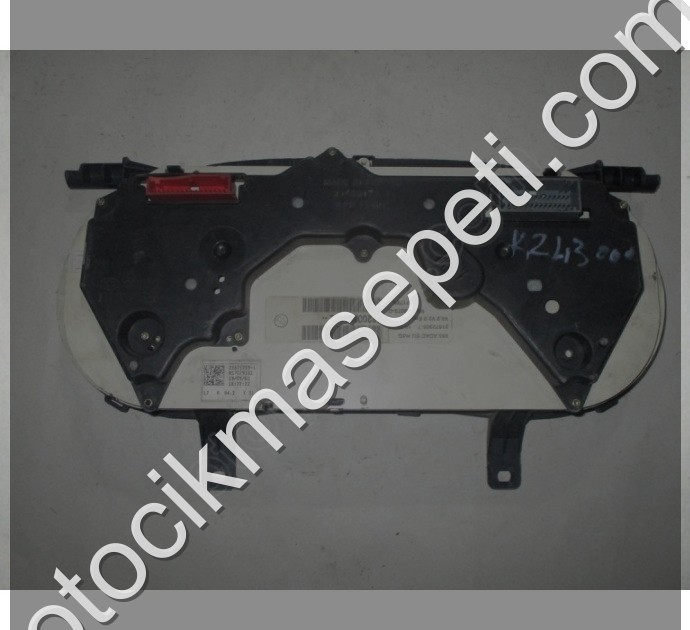 Renault Clio Benzinli Kilometre Saati Gösterge Paneli P8200261102