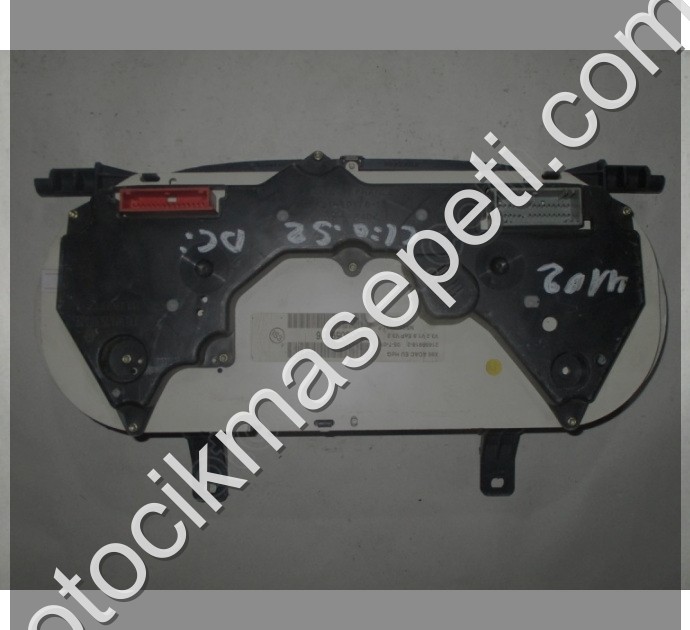 Renault Clio Benzinli Kilometre Saati Gösterge Paneli P8200059776