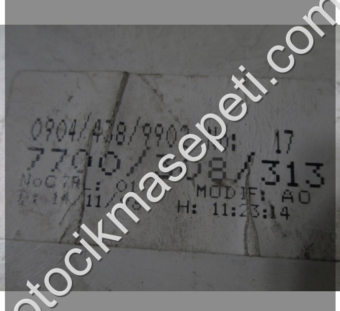 Renault Trafic Kilometre Saati Gösterge Paneli 7700308313