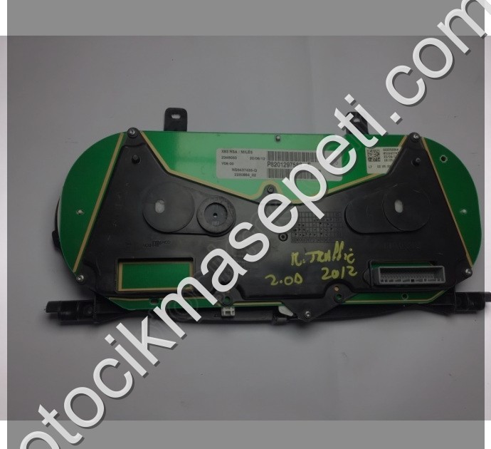 Renault Trafic Kilometre Saati Gösterge Paneli P8201297588-F