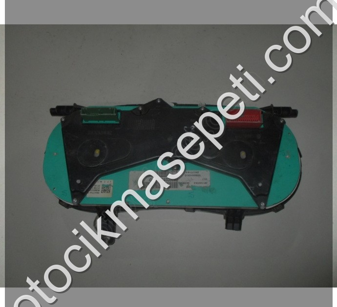 Renault Trafic Dizel Kilometre Saati Gösterge Paneli P8200283201
