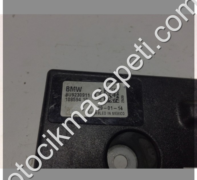 BMW 3 Serisi Anten Amplifikatörü BU923091104 10859410