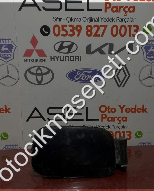 2002-2005 BMW 745L Yakıt Depo Kapağı E65/E66/E67 11827210