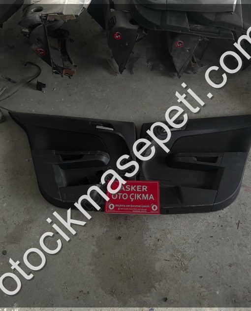 Opel Astra H ön göğüs