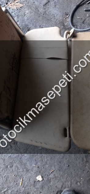 Pejo partner 1.9 güneşlik