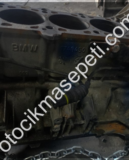 1748450 BMW 528 YARIM MOTOR REVİZYONLU GARANTİLİDİR