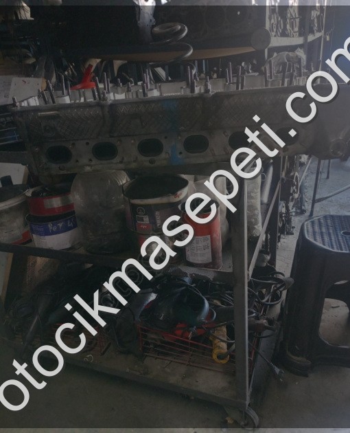 1748450 BMW 528 YARIM MOTOR REVİZYONLU GARANTİLİDİR