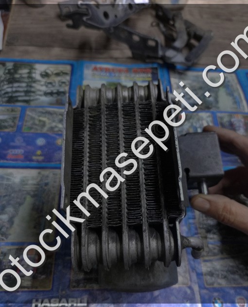 KHH2898300D BMW X5 Webasto yakıt radyatörü ve filtresi