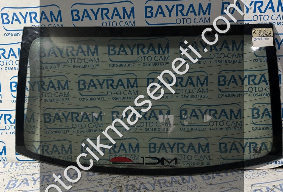 KİA RİO SEDAN ARKA CAM 2005-2011 ÇIKMA