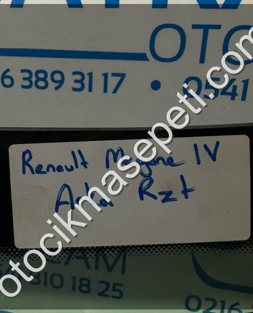 RENAULT MEGANE 4 ARKA CAM