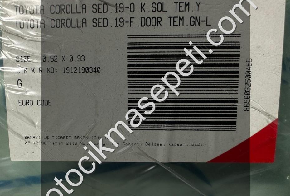 TOYOTA COROLLA SEDAN ÖN KAPI CAMI 2019