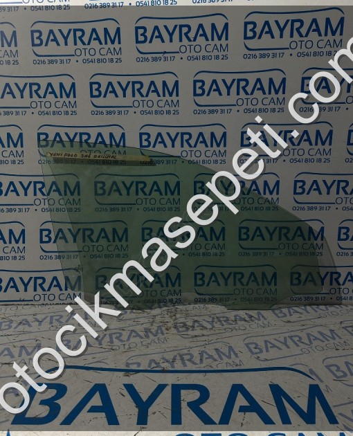 VOLKSWAGEN POLO SAĞ ÖN KAPI CAMI ÇIKMA 2001-2009