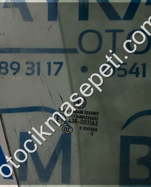 VOLKSWAGEN POLO SAĞ ÖN KAPI CAMI ÇIKMA 2001-2009