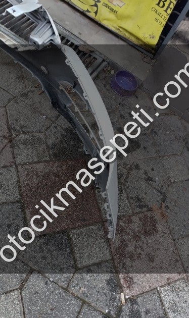 HYUNDAİ 2015-16 TUCSON ÖN TAMPON BEYAZ ÇIKMA ORJİNAL  YEDEK PARÇA