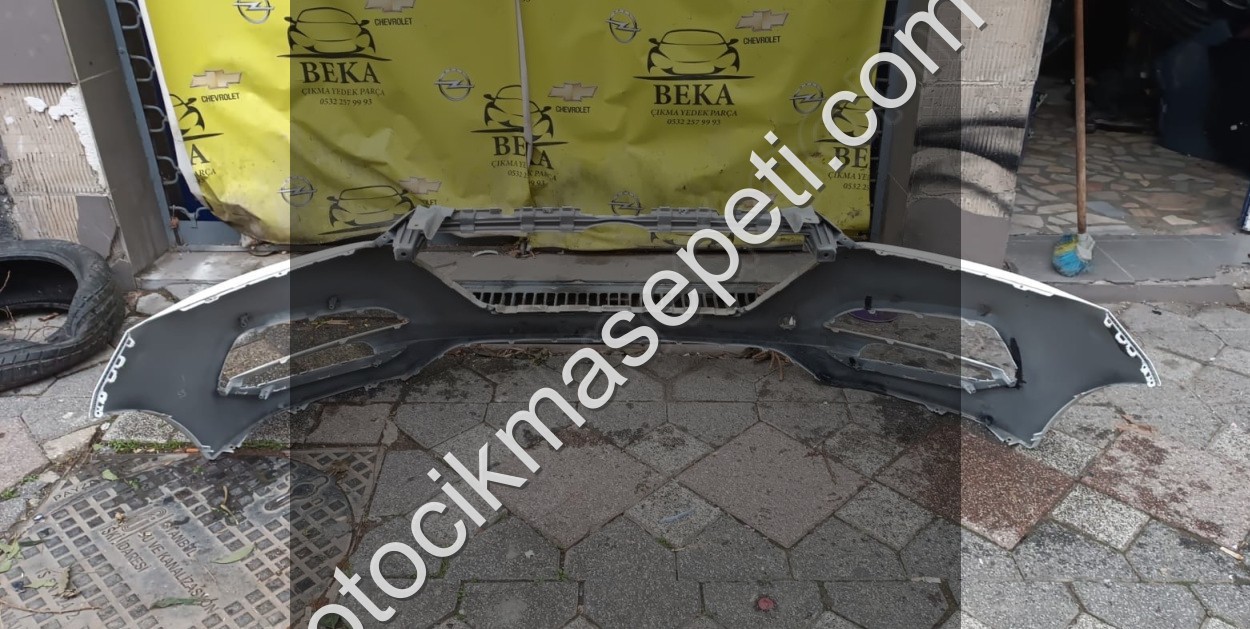 HYUNDAİ 2015-16 TUCSON ÖN TAMPON BEYAZ ÇIKMA ORJİNAL  YEDEK PARÇA