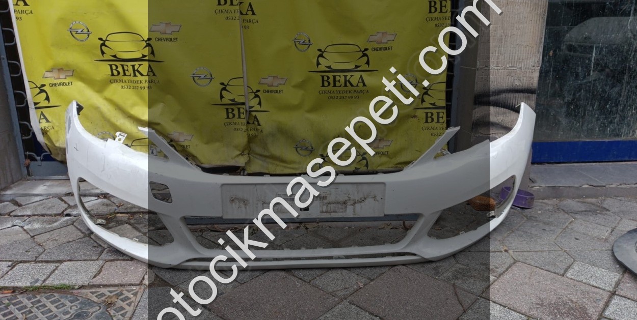 PEUGEOT 308 ÖN TAMPON 2017 SONRASI BEYAZ ÇIKMA ORJİNAL  YEDEK PAR