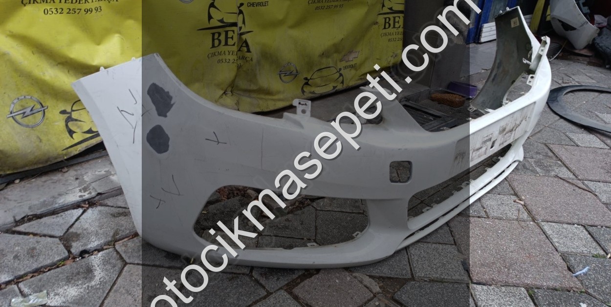 PEUGEOT 308 ÖN TAMPON 2017 SONRASI BEYAZ ÇIKMA ORJİNAL  YEDEK PAR