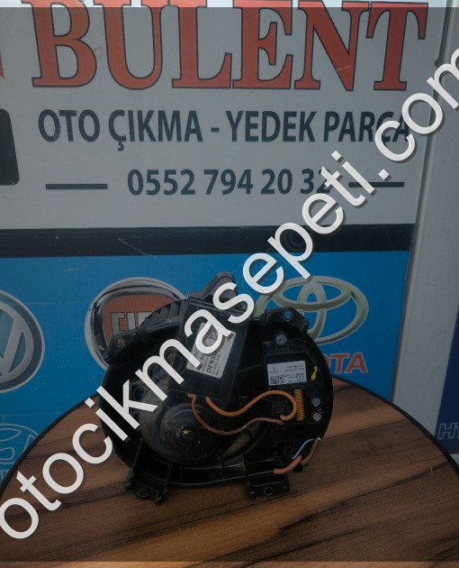 Mercedes Benz W176 fan motoru orijinal çıkma