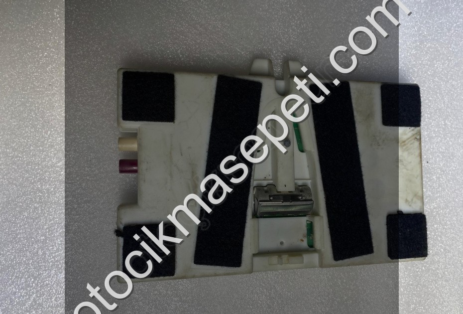 8734740  BMW F10 BLUETOOTH MODÜLÜ ÇIKMA ORJİNAL(KPN)