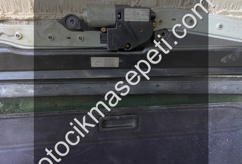 BMW 320 E90 ORJİNAL KONPLE SANROOF MEKANİZMASI