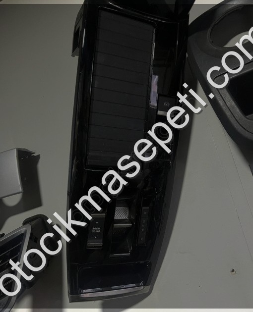 Citroen C4X Modeli İçin Vites Joystick Parçası