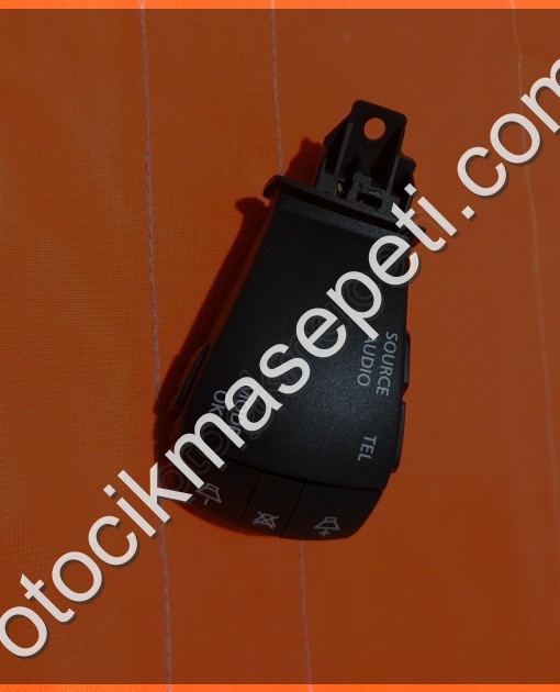 Renault Megan 4 Radio Kumanda Kolu