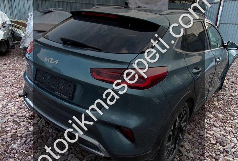 KİA XCEED MULTİMEDYA SÖKME HATASIZ