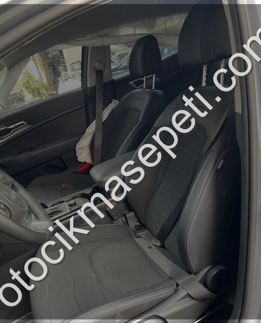 KİA SPORTAGE MULTİMEDYA SÖKME HATASIZ 2021-2025