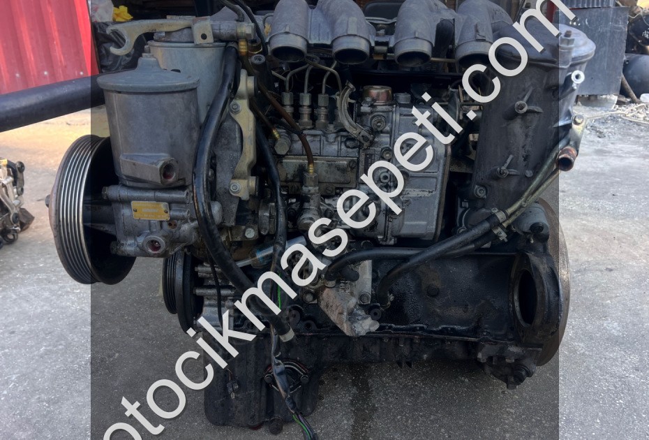 W124 MERCEDES 200 D BASKI BALATA SETİ ÇIKMA ORJİNAL