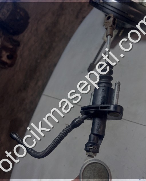 OPEL ASTRA G 1.6 HİDROLİK DEBRİYAJ ÜST MERKEZ HATASIZ GM