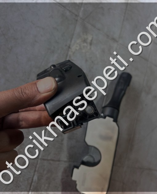 RENAULT FLUENCE RADYO KUMANDA TUŞU HATASIZ