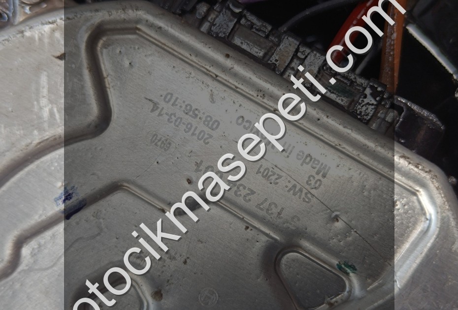 MERCEDES W205 C CLASS FAN ORİJİNAL ÇIKMA PARÇA 3137234001