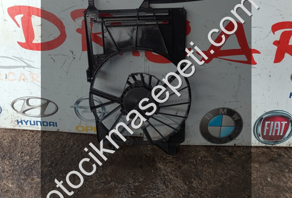 FORD FOCUS 3 FAN DAVLUMBAZI ORİJİNAL ÇIKMA PARÇA