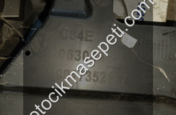CİTROEN C5 AİRCROSS PANJUR İÇ DESTEK BAKALİT ORJİNAL 9817352177