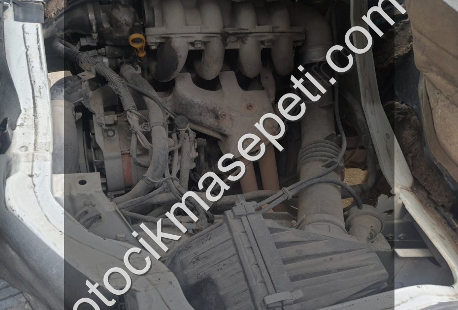 nissan vanette 2000 egzoz manifoldu (son fiyat)