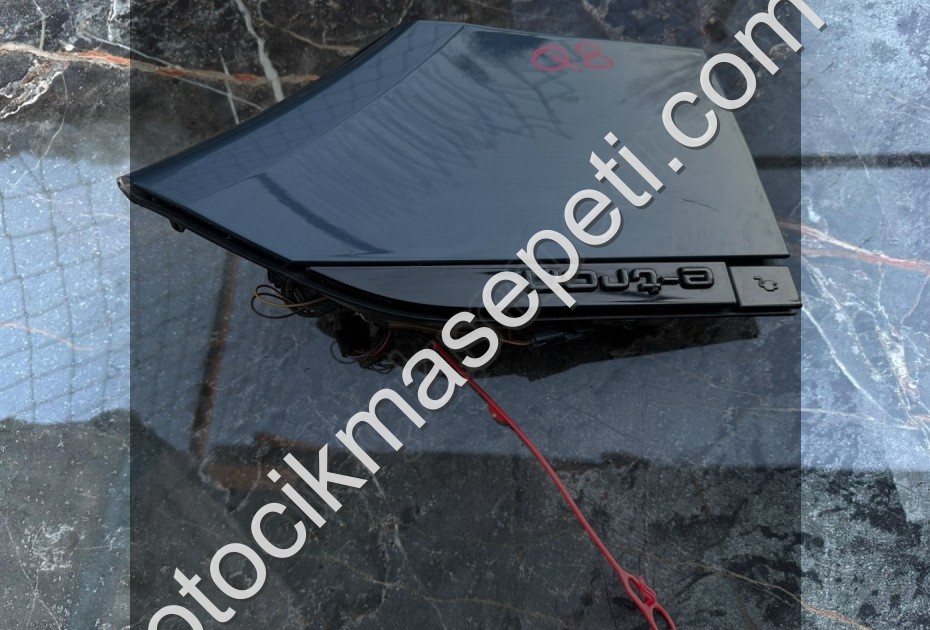 AUDI Q8 E-TRON YAKIT DEPO KAPAĞI EGE OTOMOTİV BURSA