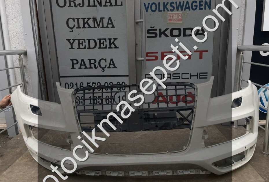AUDİ Q7 ÖN TAMPON