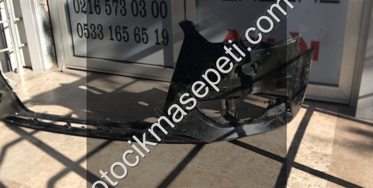 AUDİ A3 HB ÖN TAMPON