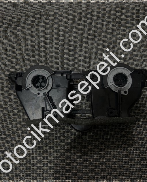 5G1815736C GOLF 7 ÖN TORPİDO ORTA HAVALANDIRMA IZGARASI