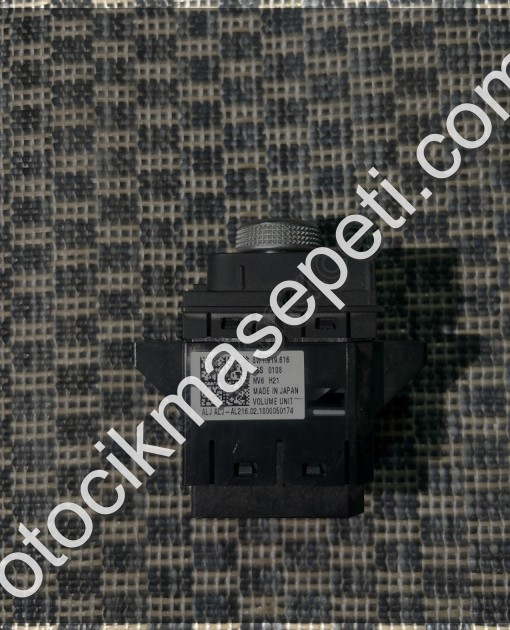 8W1919616 A4-A5 (B9 Kasa) Ses Açma Kapama Tuş
