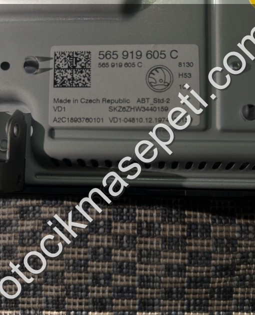 565919605C Skoda Kodıaq - Karoq Ekran