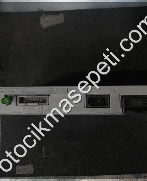 8T0035462 Multimedia Kontrol Modülü A4