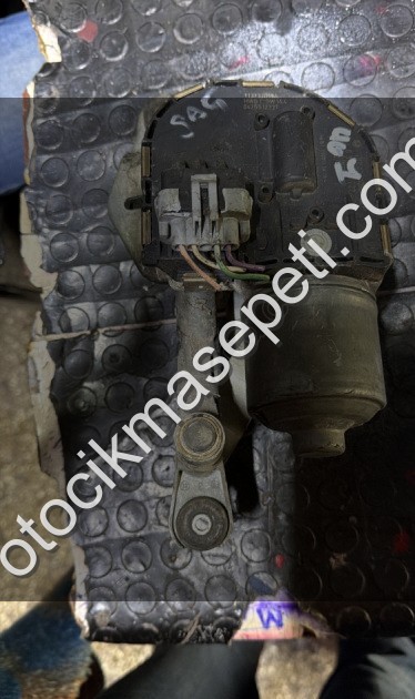 Peugeot 407 Sağ Silecek Motoru