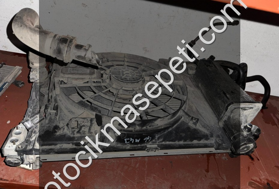 BMW E46 316i 318i M43 RADYATÖR FAN SETİ ORJİNAL - ERCAN TİCARET