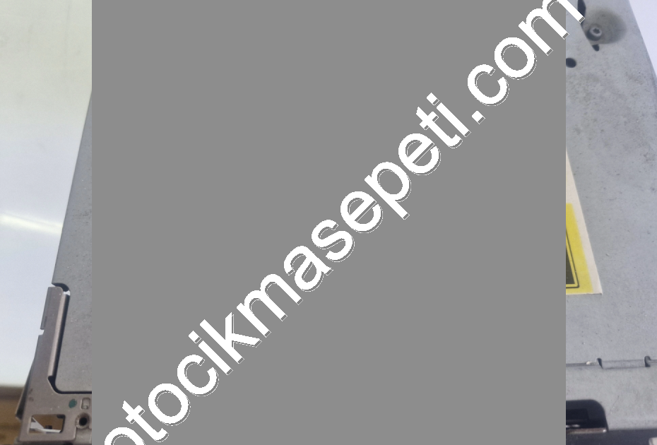 AUDİ A3 RADYO MULTİMEDYA PANELİ SIFIR 2003-2012