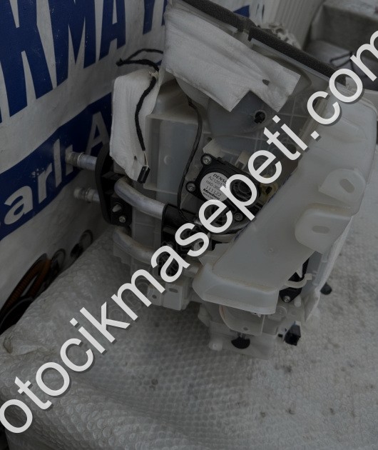 Peugeot Rifter Kalorifer Kutusu / Kazanı ORJİNAL