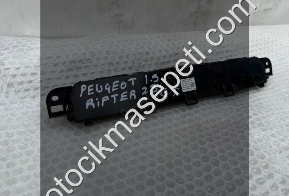 98340419ZD Peugeot Rifter GT Klima Kontrol Paneli ORJİNAL