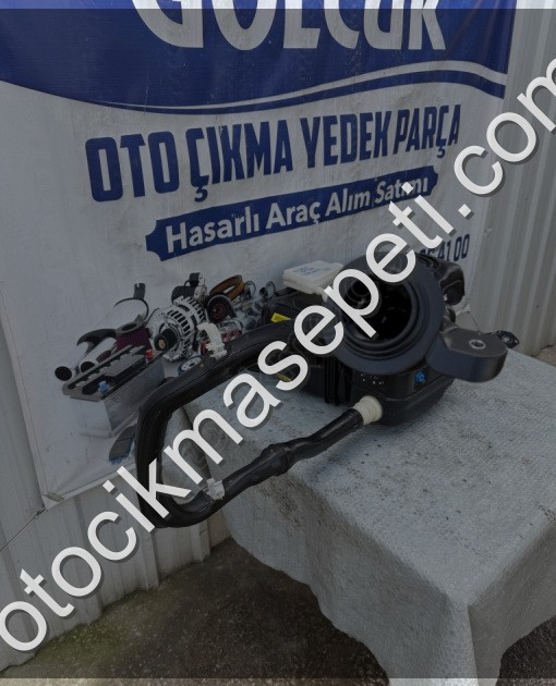 9832840280 Peugeot Rifter 1.5 BlueHDİ Yakıt Deposu ORJİNAL