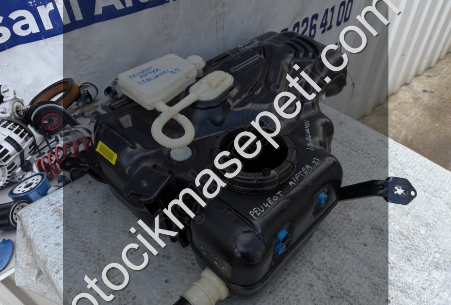 9832840280 Peugeot Rifter 1.5 BlueHDİ Yakıt Deposu ORJİNAL