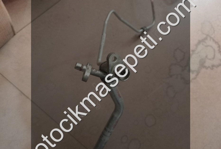 DACİA DUSTER KLİMA BORUSU ORİJİNAL SÖKME